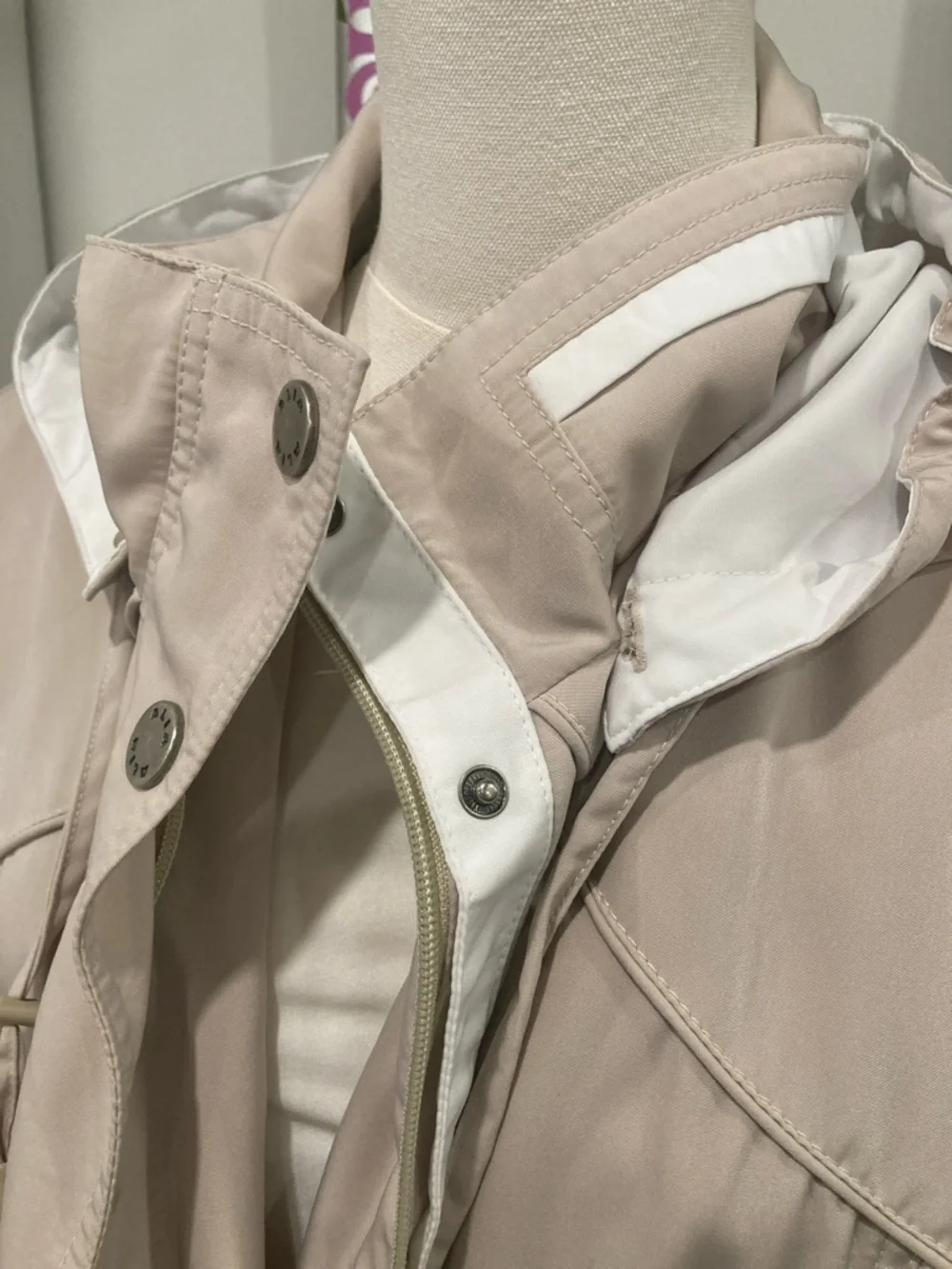 Alia Light Beige Hooded Utility Jacket - Picture 5 of 7